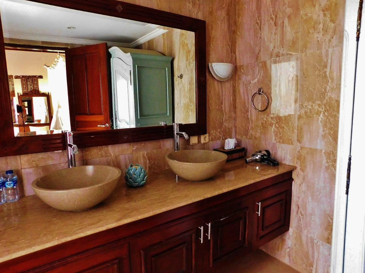 Villa Heliconia Seminyak Zewnętrze zdjęcie