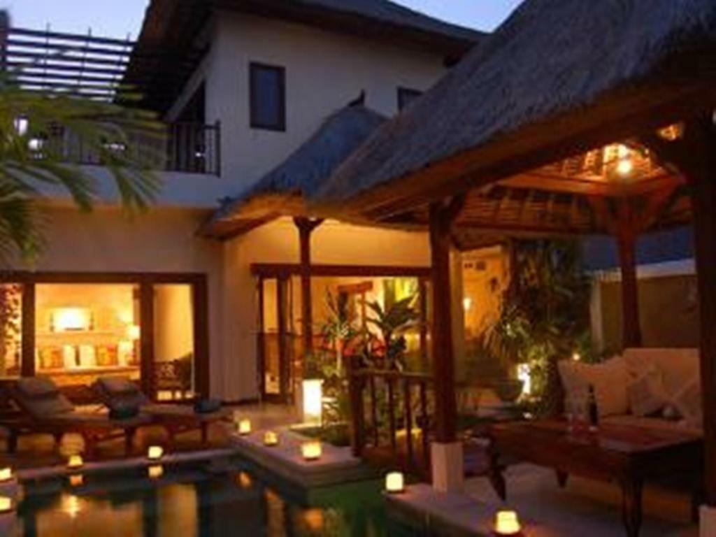 Villa Heliconia Seminyak Zewnętrze zdjęcie